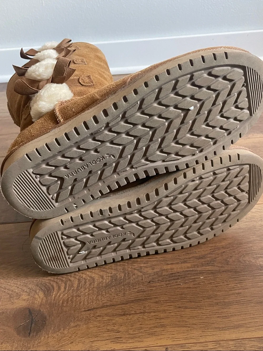 KOOLABURRA by UGG Victoria Women's Winter Boots Chestnut Size 8